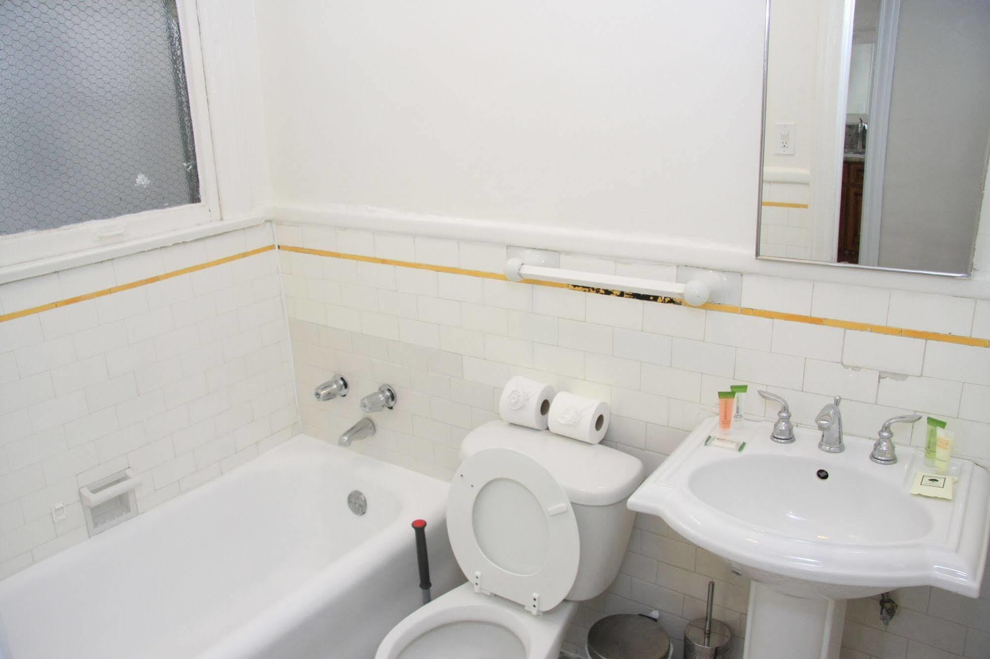 לוס אנג'לס West Hollywood Vintage Vacation Apt. מראה חיצוני תמונה